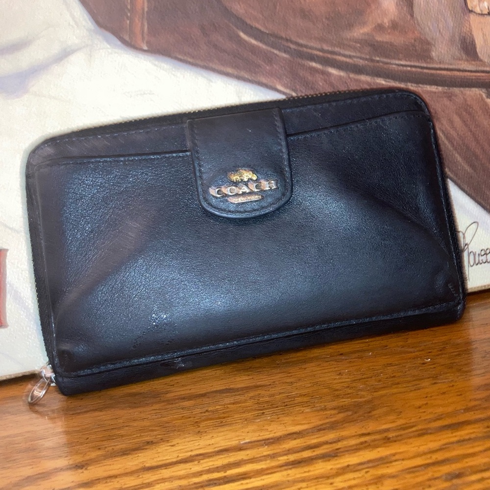 Coach Black Leather Zip-Around Wallet